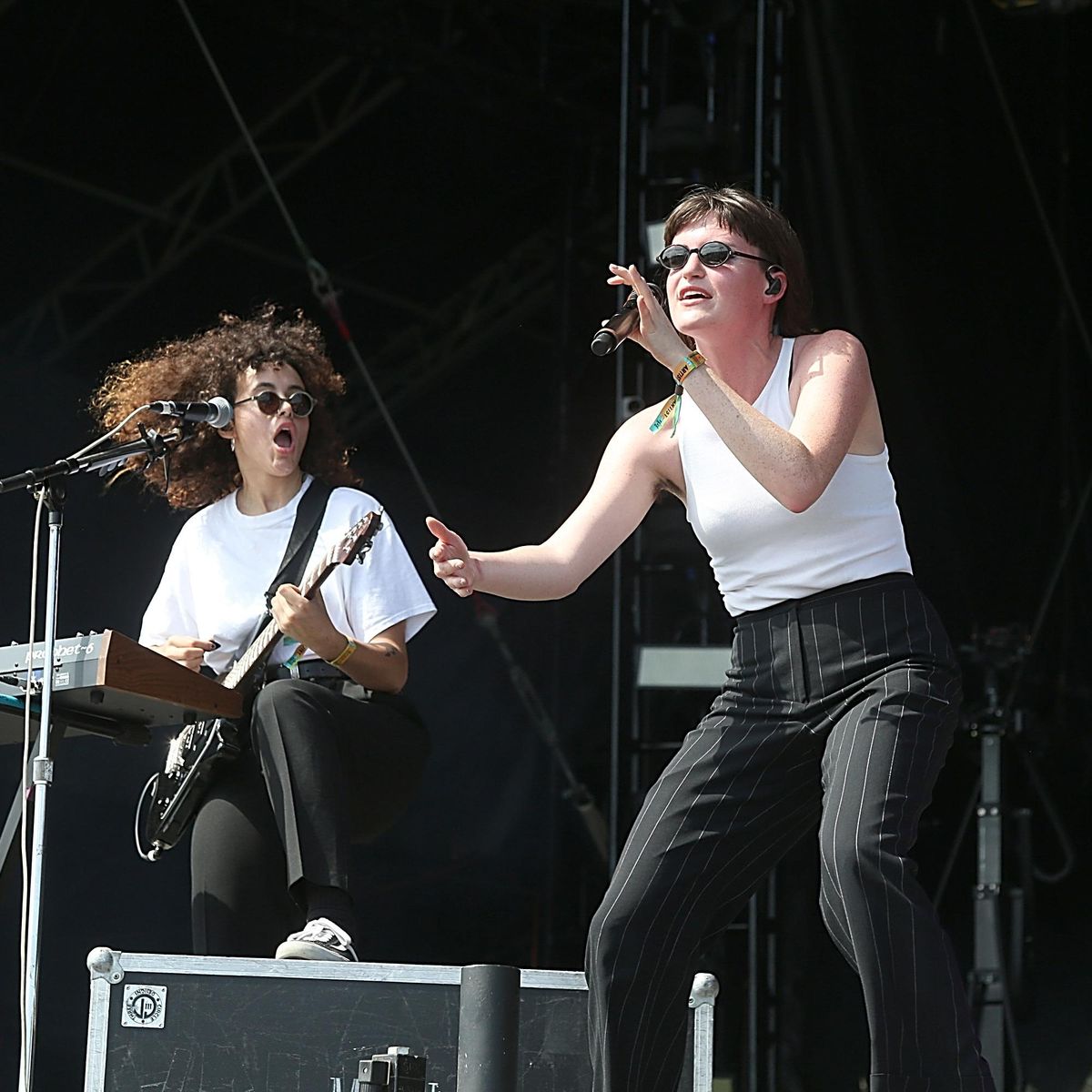 Muna with Hemlocke Springs
