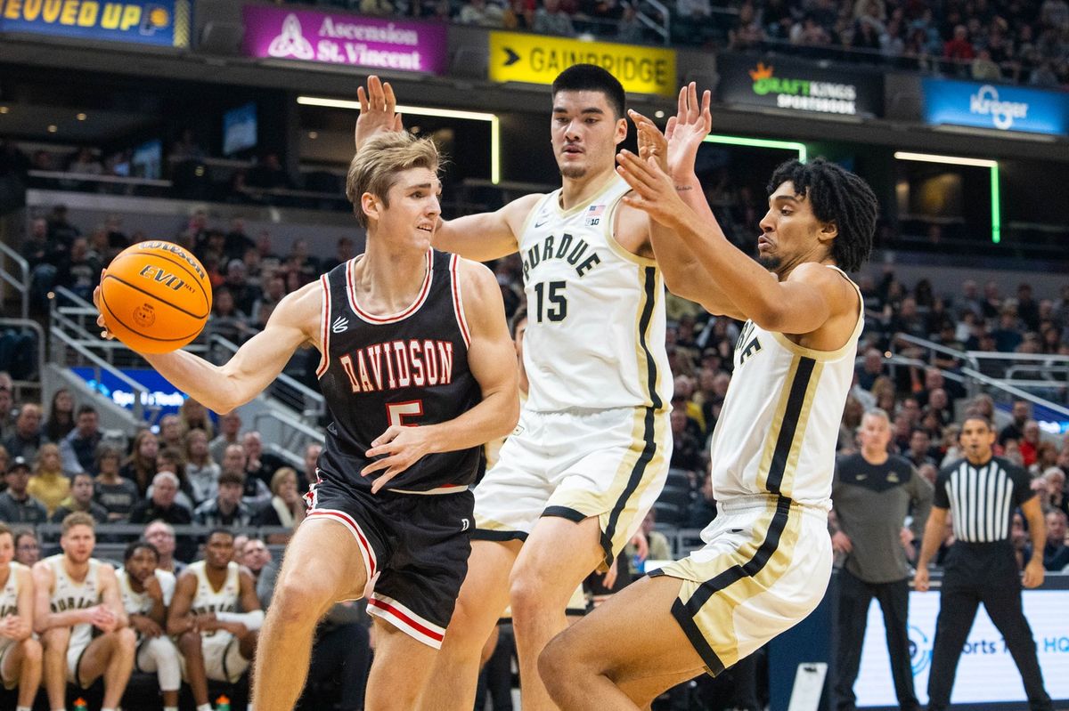 Davidson Wildcats at Dayton Flyers Mens Basketball