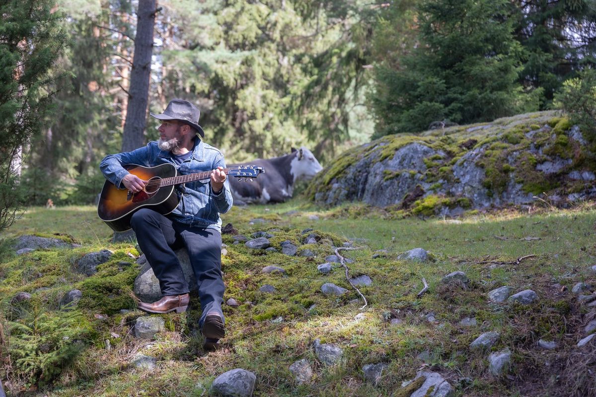 Hal Wickman at Hannikainen!