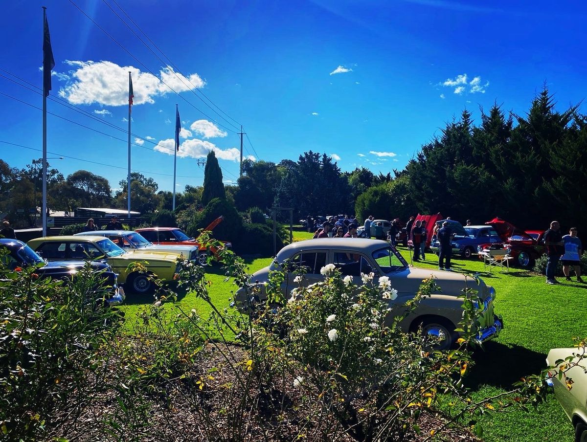 Cars On The Green