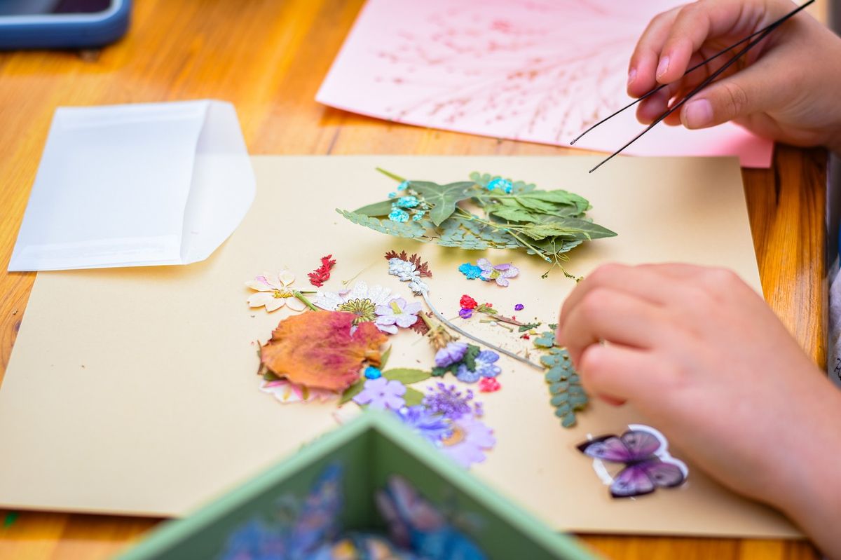 Pressed Flowers Workshop 