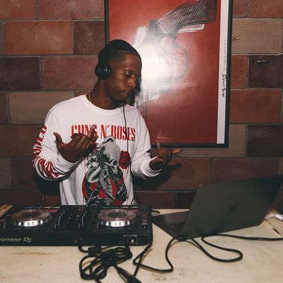 DJ BAM