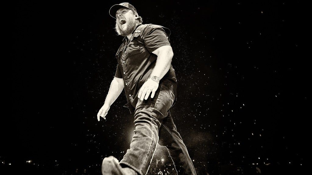 Luke Combs: The Middle of Somewhere Tour