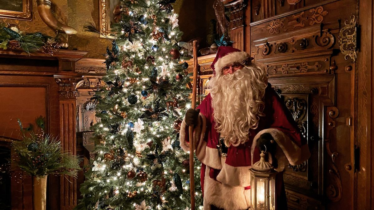 Father Christmas at the Pabst Mansion