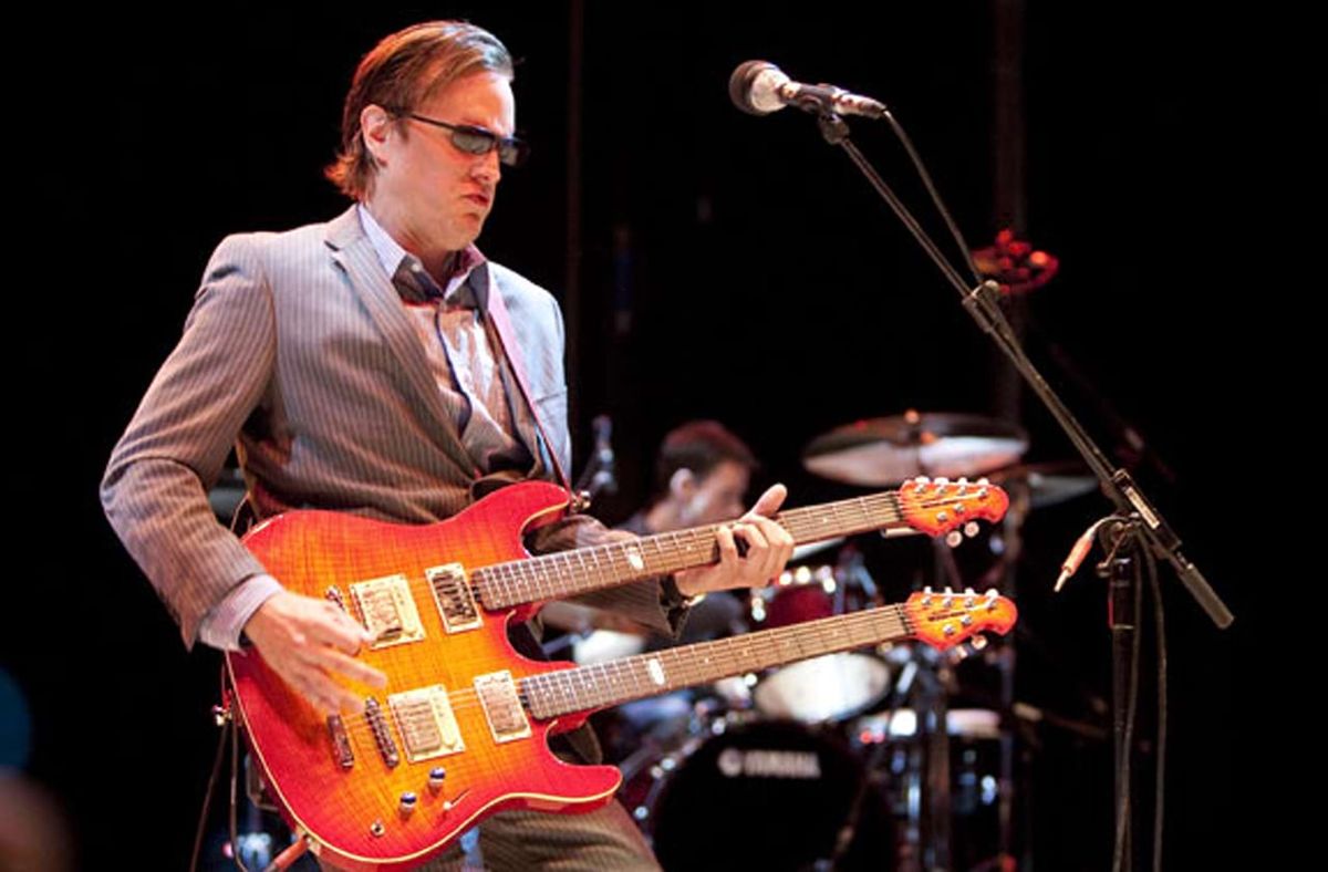 Joe Bonamassa at Clay Center