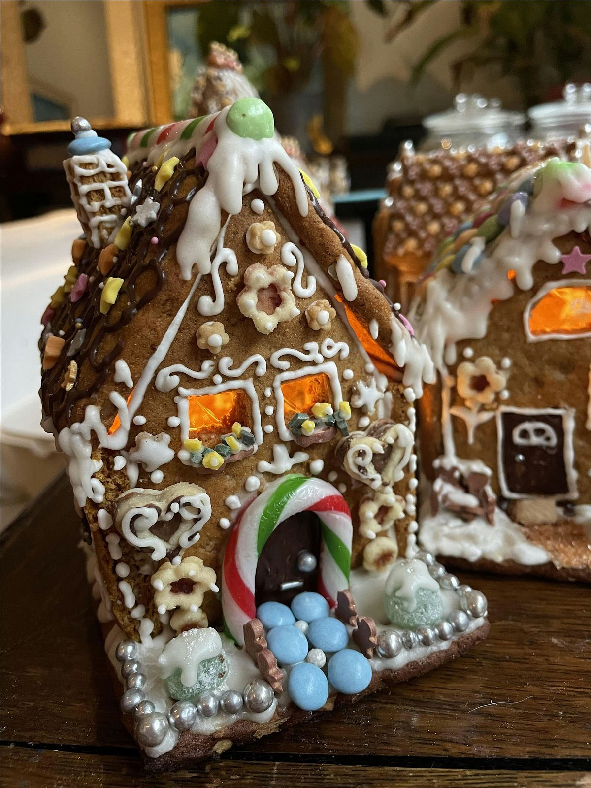 December Spice: foraged spices and gingerbread cottages