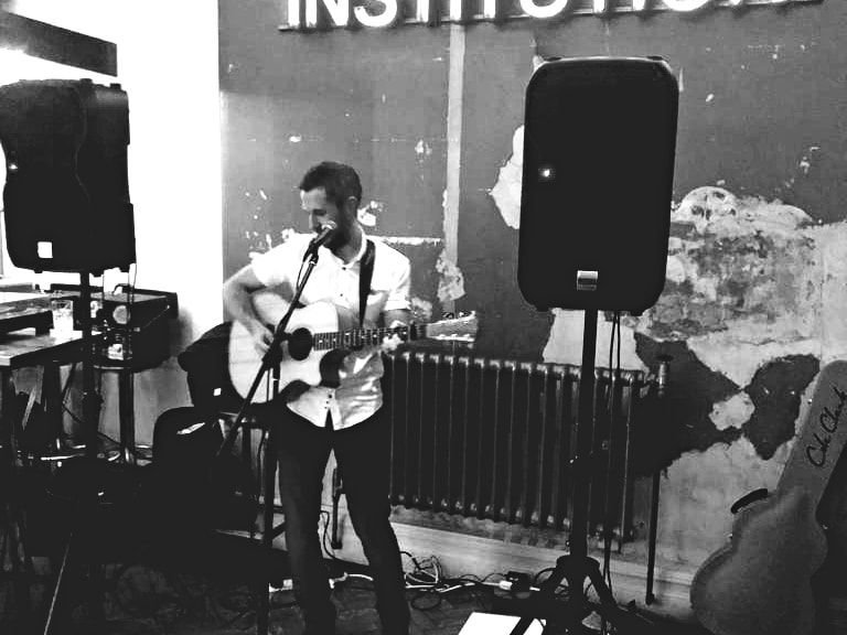 Joe Hindley Live @ The Comfortable Gill