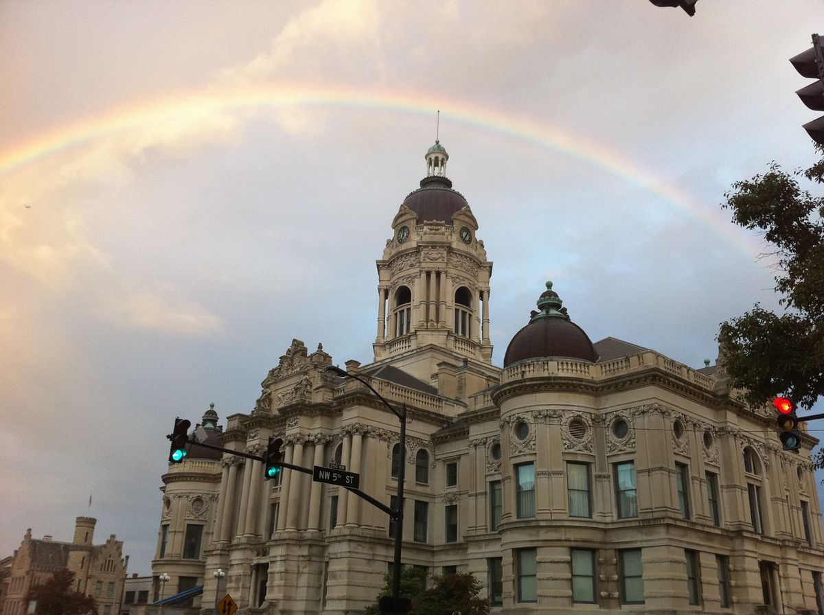 Old Courthouse Craft Show 