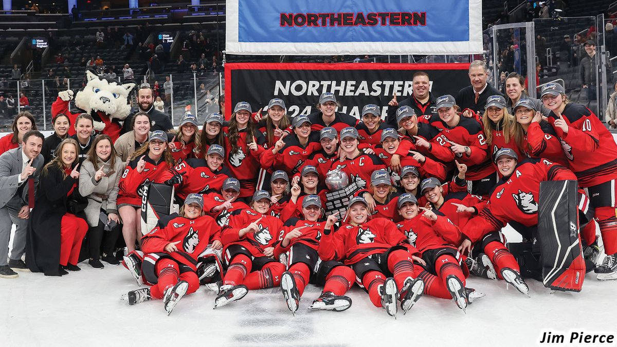 Boston University Terriers Hockey vs. Northeastern Huskies