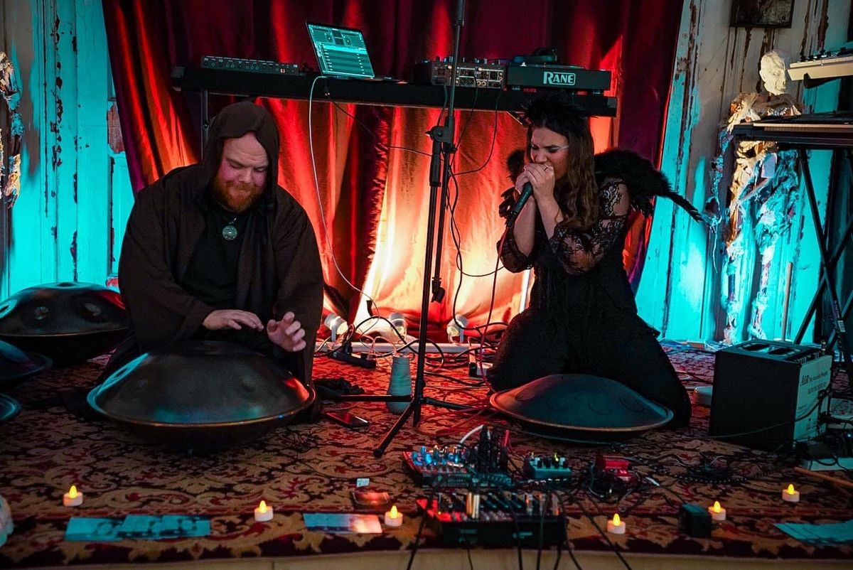 The Howl + The Handpan FREE show (listening room) 