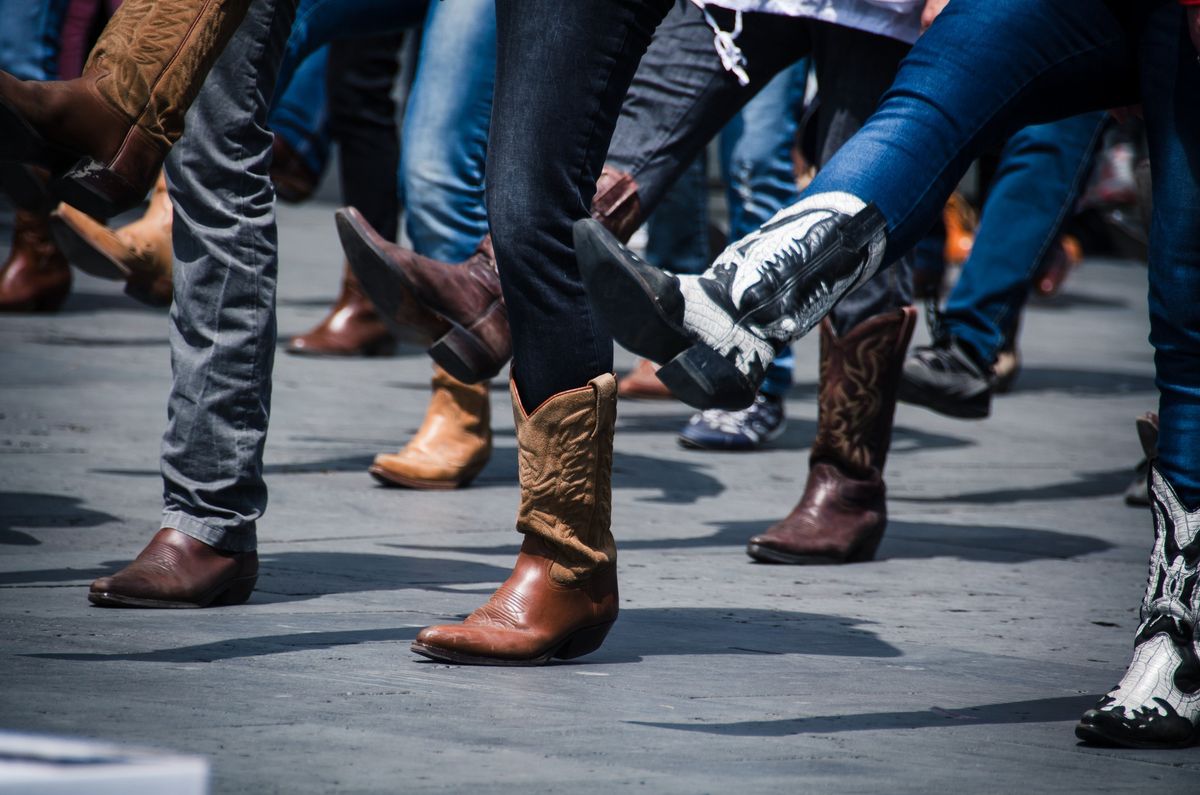 Line Dancing Class on Lapper Lawn