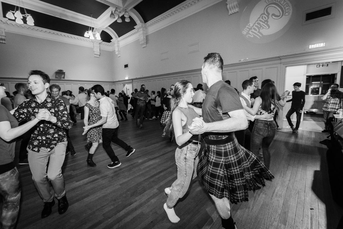 Edinburgh Ceilidh Club with The Sensational Jimi Shandrix Experience