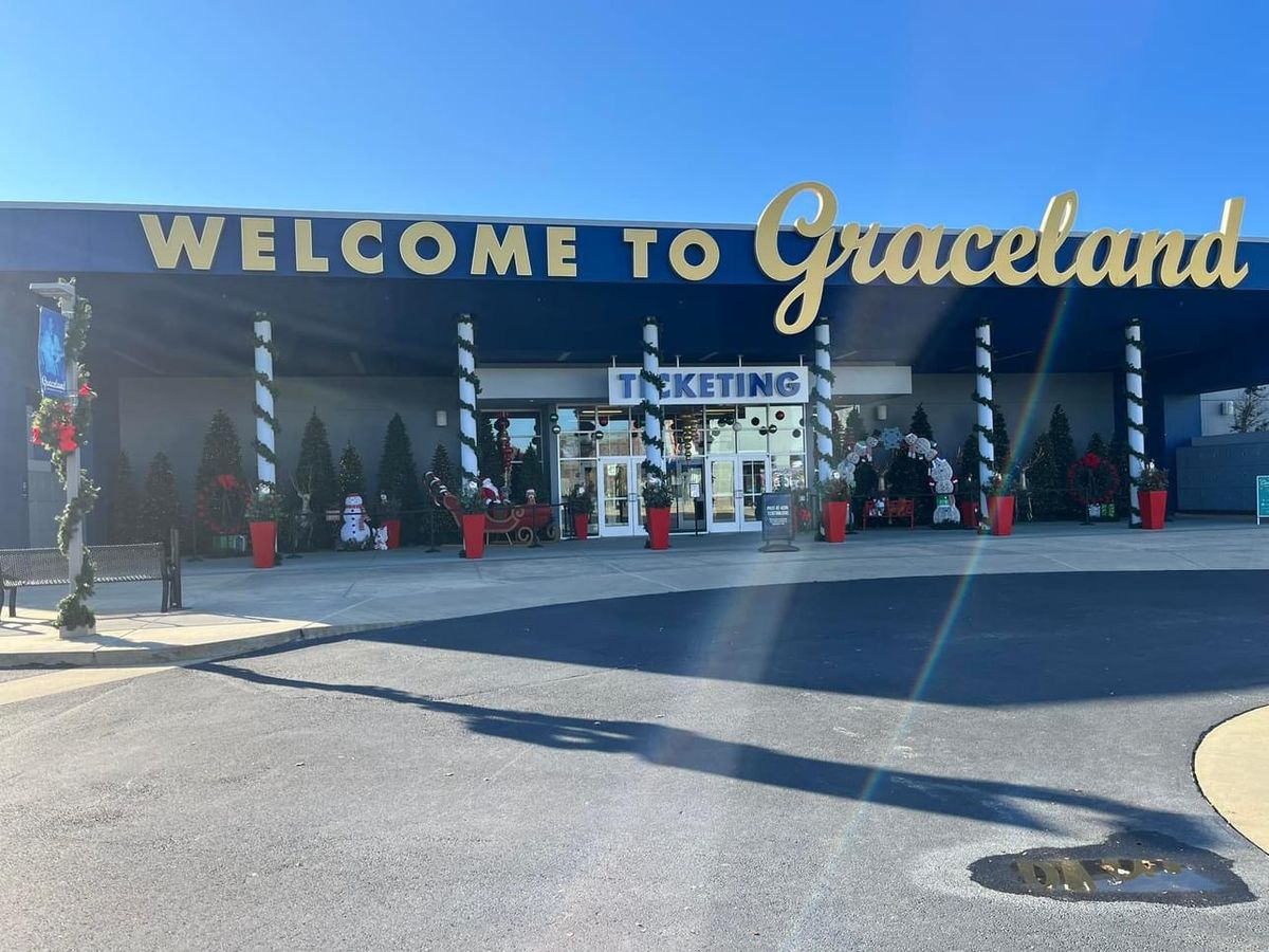 Christmas at Graceland 