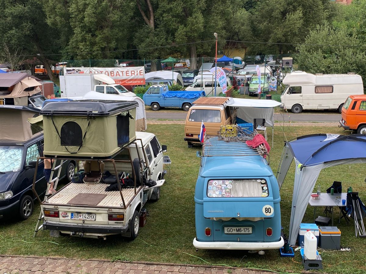 VW Bus zraz Slovensko 2025