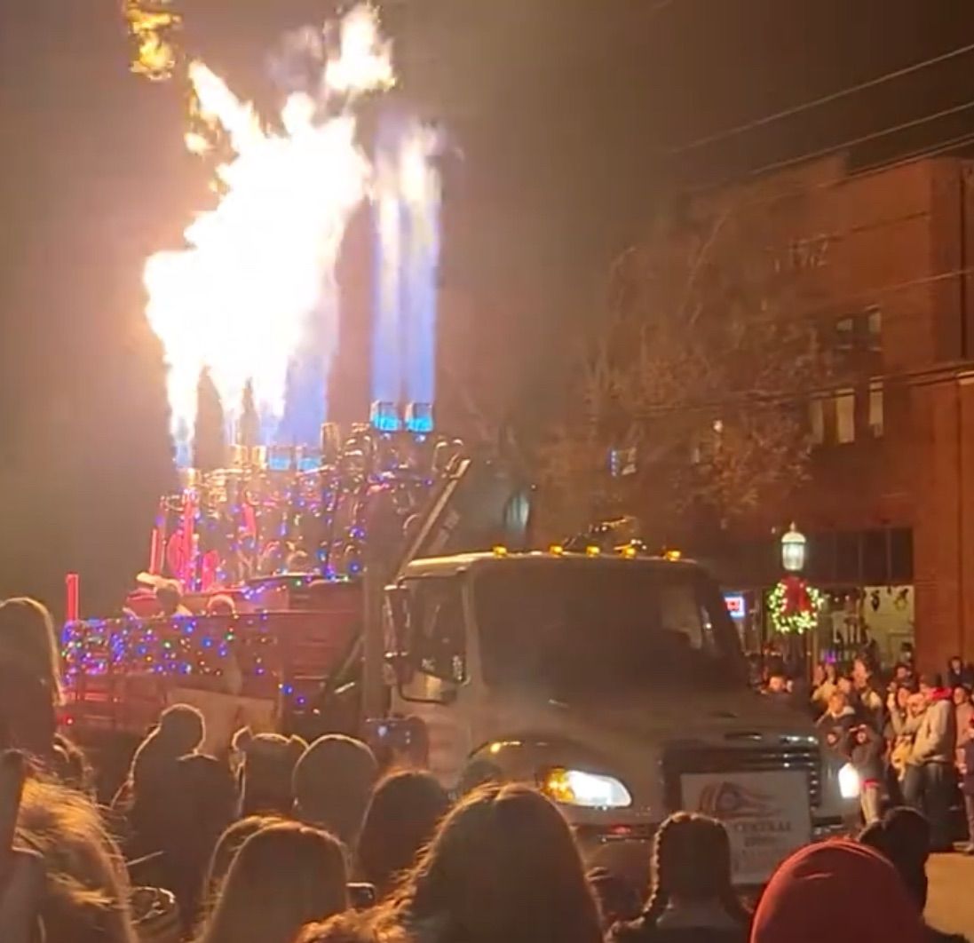 Grove City Christmas Parade