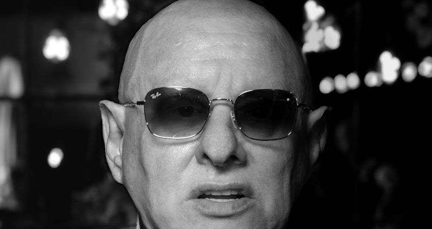 Shaun Ryder \u2013 Happy Mondays, and Fridays, and Saturdays, and Sundays