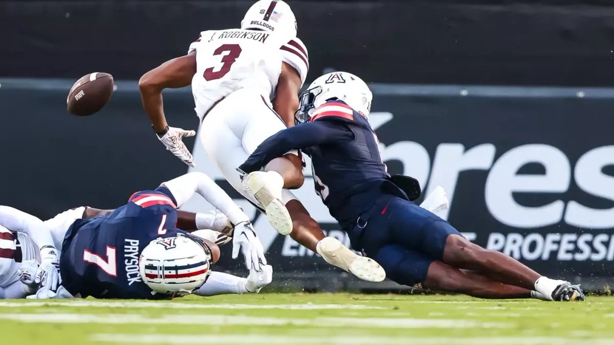 Parking UTEP Miners at Hawaii Rainbow Warriors Mens Basketball