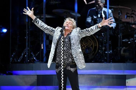 Rod Stewart Cheap Trick At Amalie Arena Tampa Fl Tampa Florida 3 September 2022 Amalie Arena Events 2022