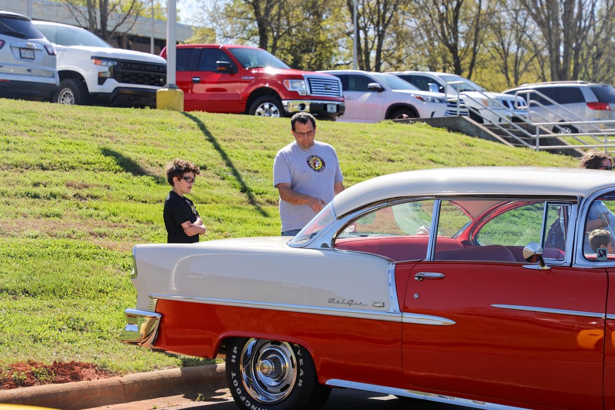 Car Cruise-In