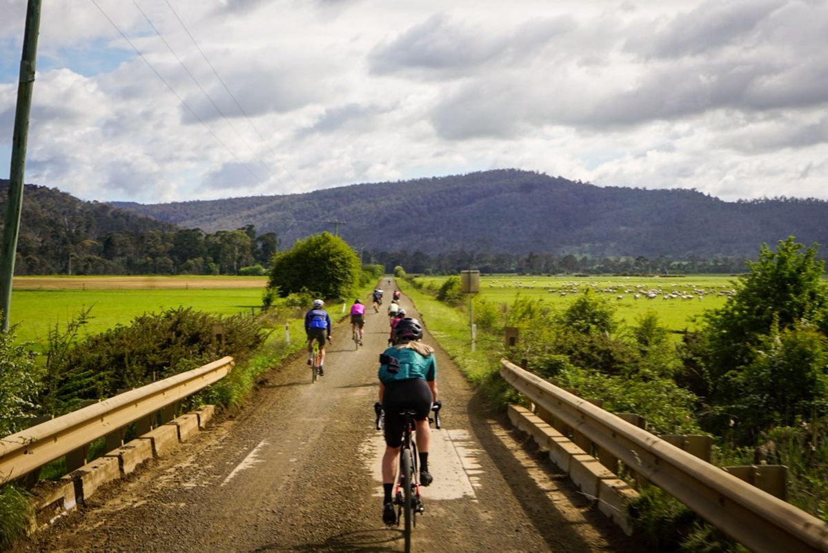 Roll Cycles Launceston Christmas wrap up ride 