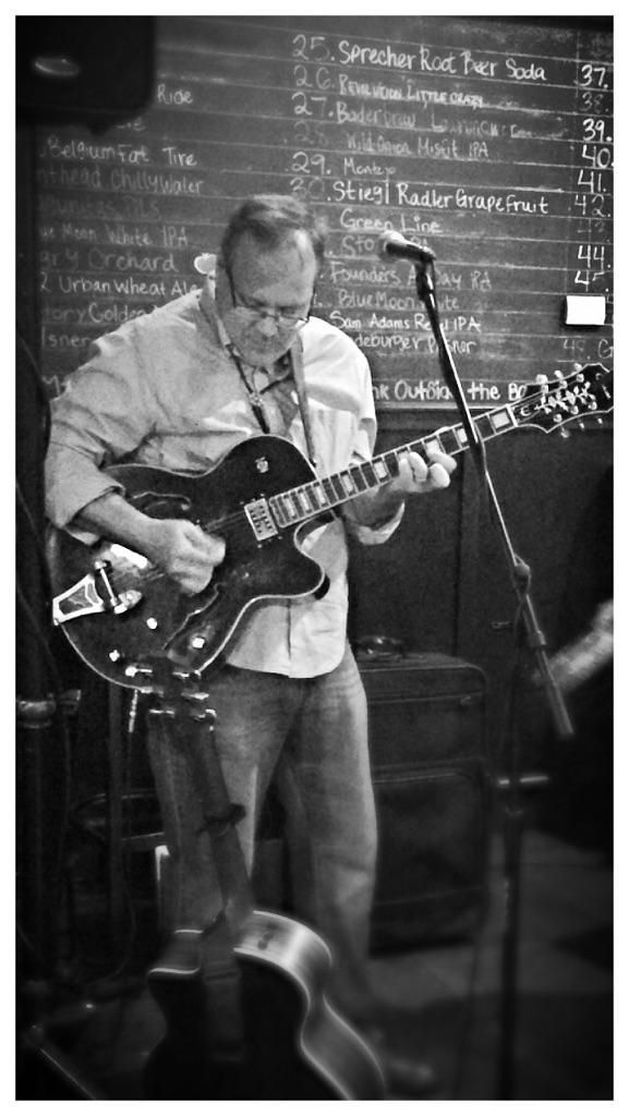 Peter Warren - LIVE! - Countryside Saloon - Des Plaines 