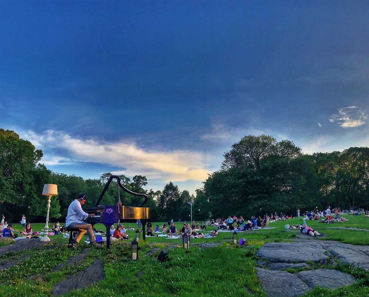 MindTravel Live-to-Headphones 'Silent' Piano Journey in Central Park