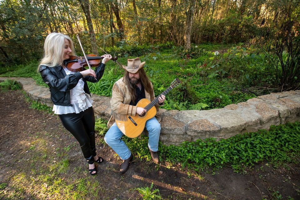 Saylor Dollar Duo @Salty Dawg Pub and Deli