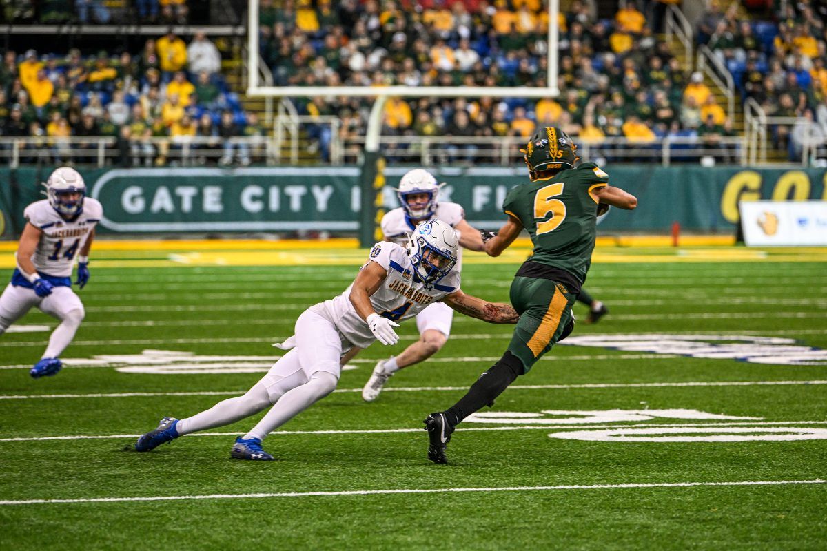 Parking South Dakota Coyotes at North Dakota State Bison Football