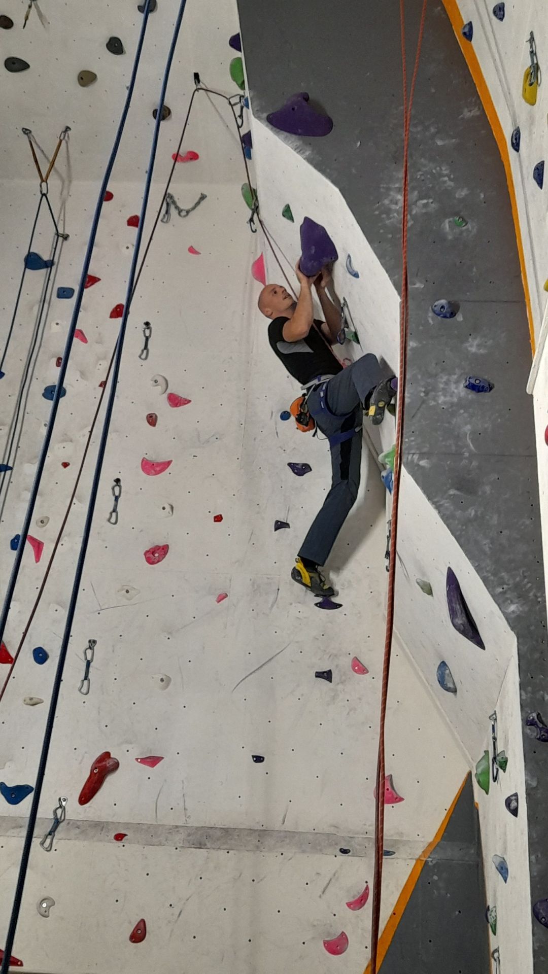 BETA CLIMBING & BOULDER JAM