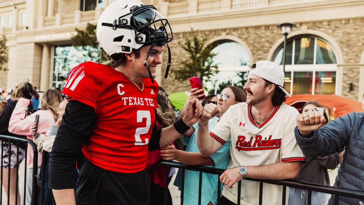 Parking BYU Cougars at Texas Tech Red Raiders Baseball