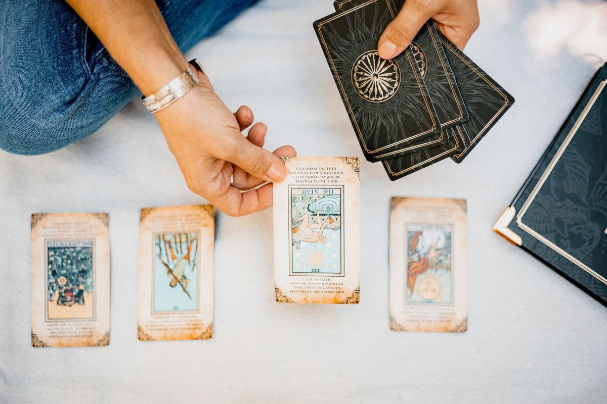 Introduction to Tarot with Little Sage Tarot