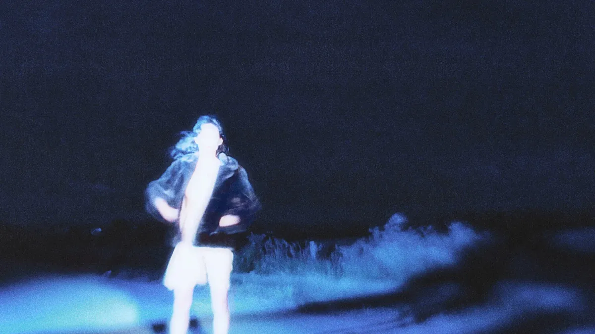 Fazerdaze, Maiya Blaney in Washington