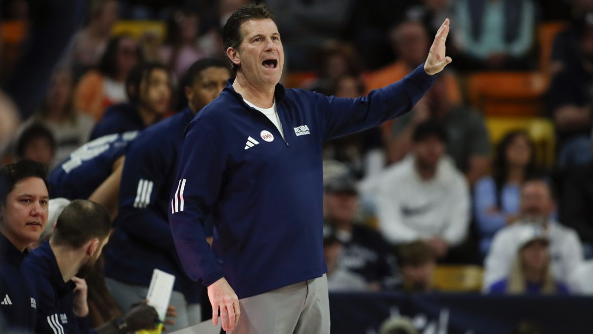 Nevada Wolf Pack at Utah State Aggies Mens Basketball at Dee Glen Smith Spectrum