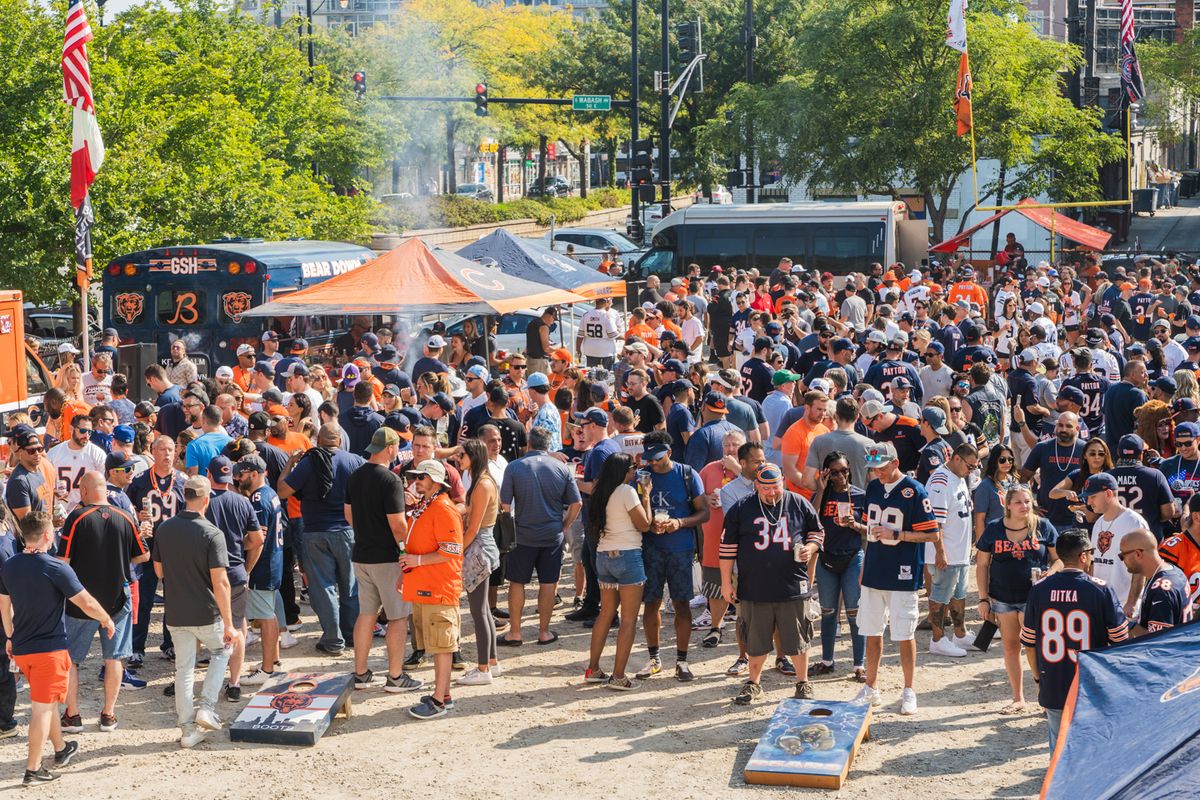 Tailgreeter Tailgate: Chicago Bears at Green Bay Packers