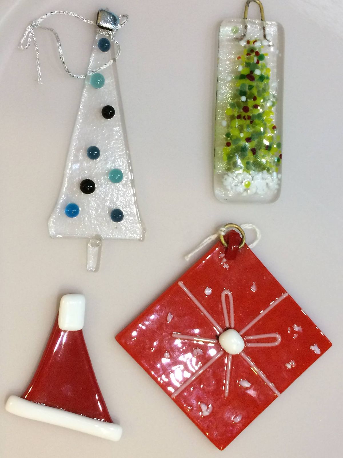 Christmas Decorations in Fused Glass Workshop