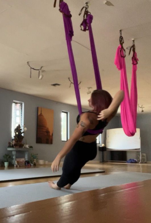 Aerial Yoga Workshop for Beginners 