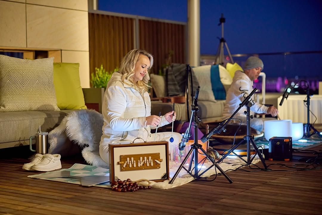 Se7en Waves: Reunion Tower Sound Bath