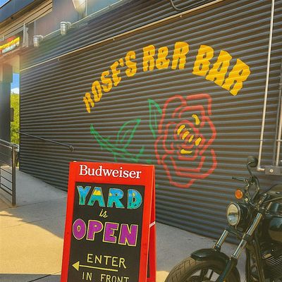 Rose's R&R Bar