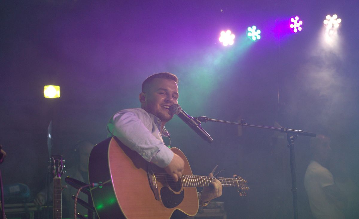 Dan MC Cabe In Concert