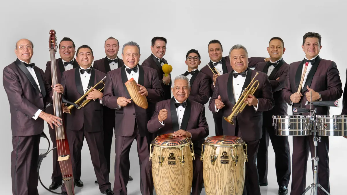 La Sonora Santanera, Los Muecas in San Jose