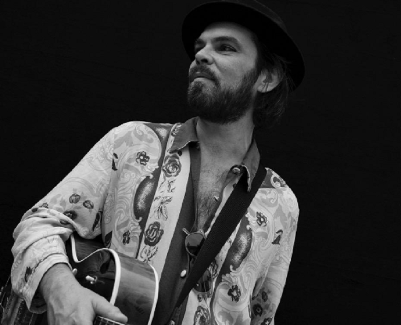 Gaz Coombes