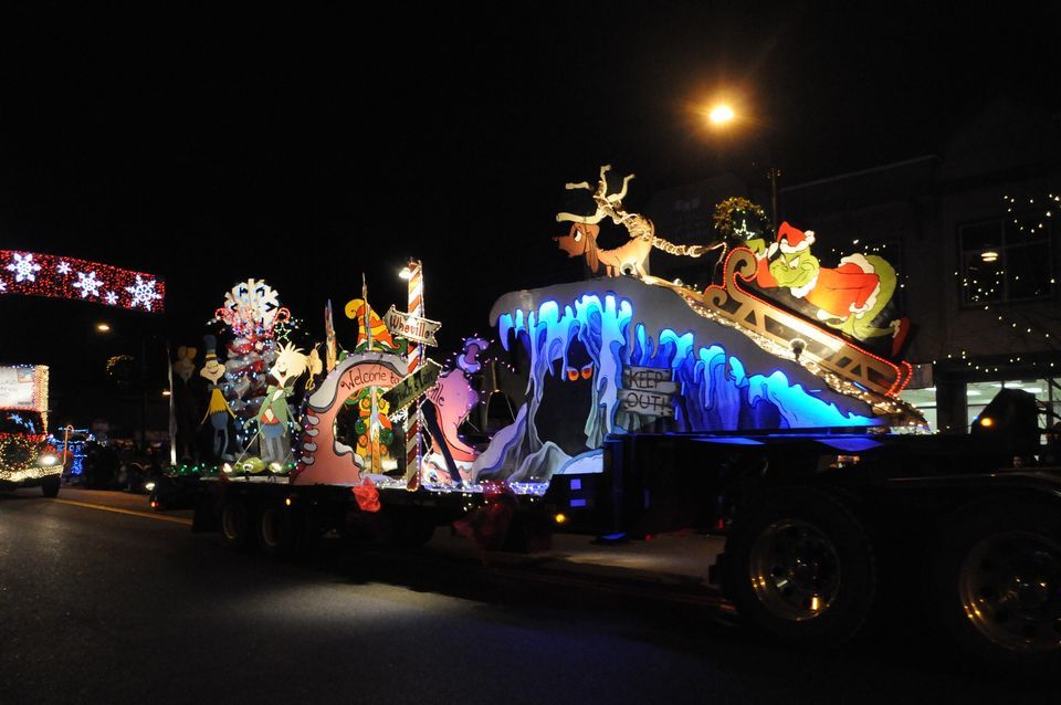 LMRCC Surrey Santa Claus Parade float, Cloverdale Fair Grounds., Blaine