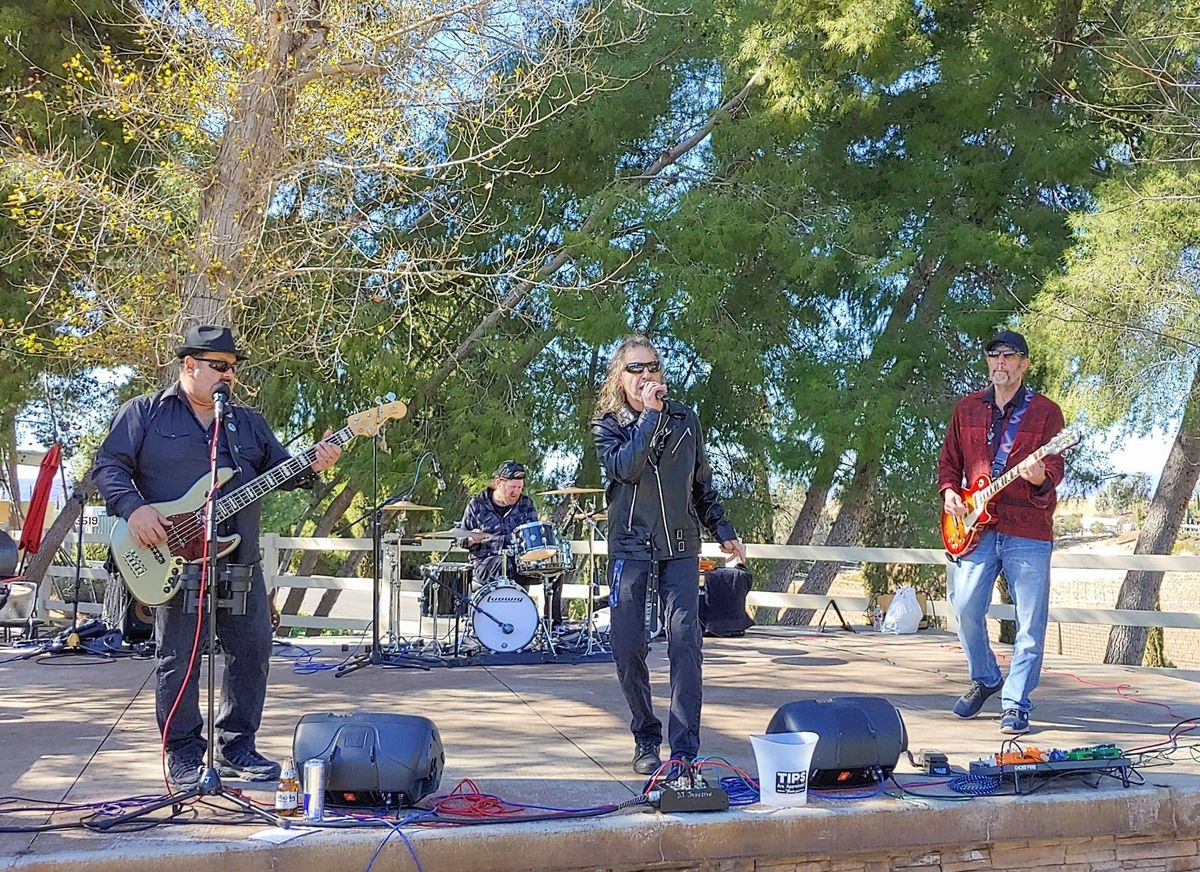 MOON COLONY ROCKS MONTCLAIR SANDBAR!