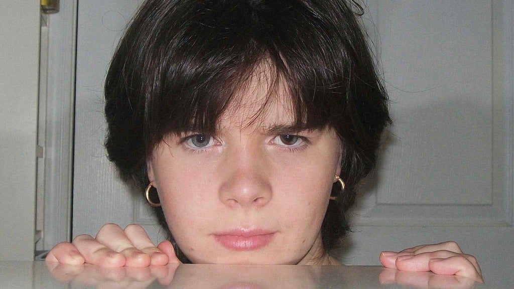 LEITH ROSS, presented by Winnipeg Folk Festival