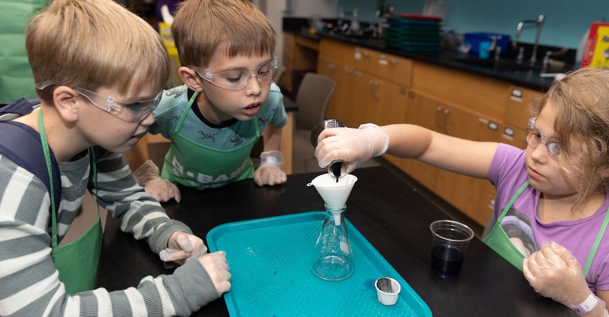 BASF\u2019s Kids\u2019 Lab: Chemistry is Bananas