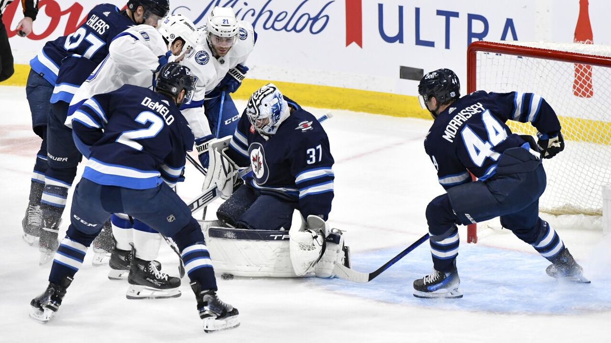 Tampa Bay Lightning at Winnipeg Jets