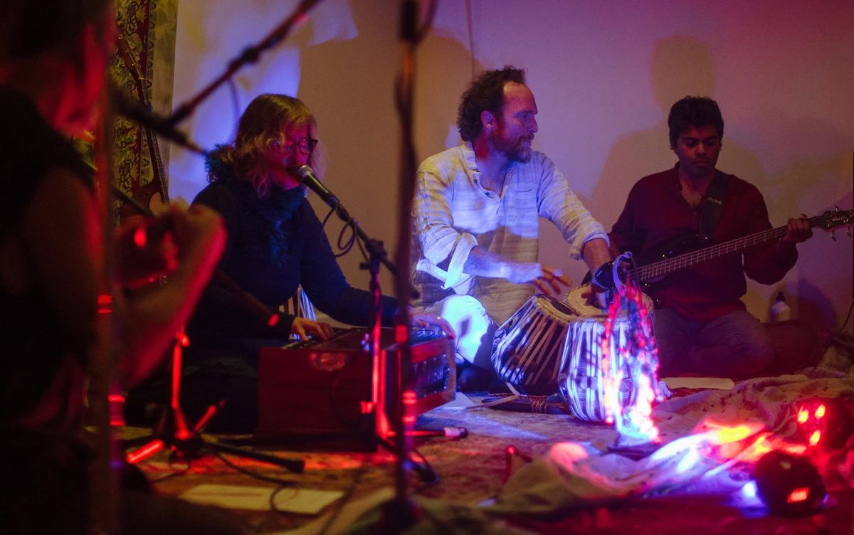 KIRTAN @Ananda Yoga Belgrave 