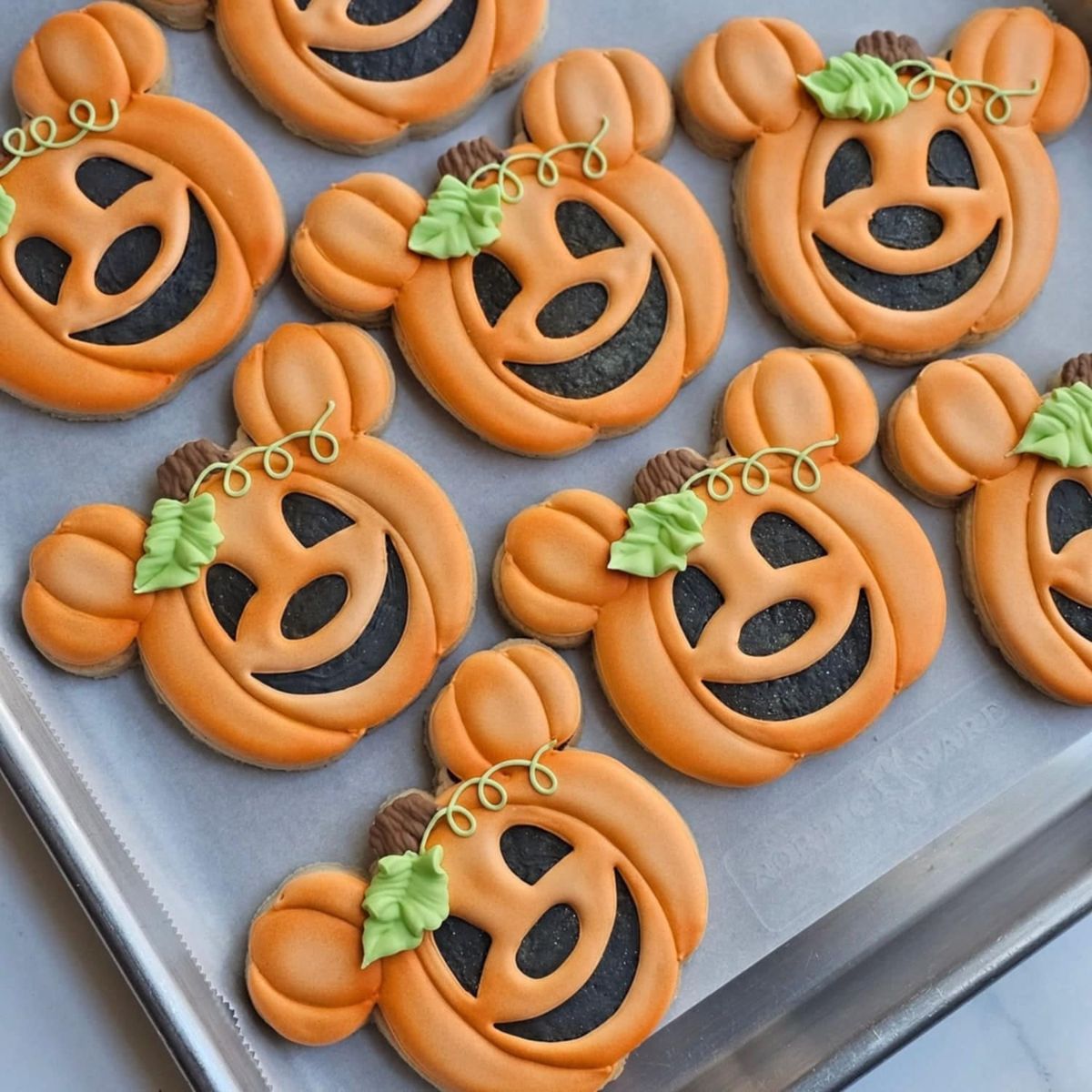 Halloween Bakers and Makers pop up at Cappuccino and Company 