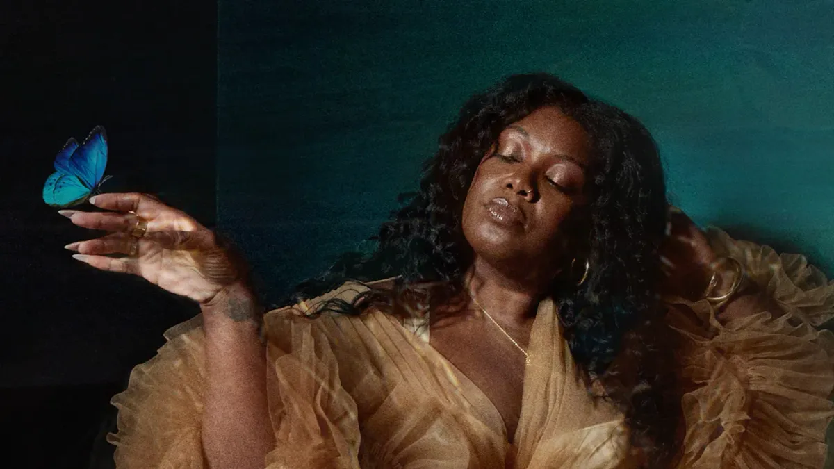 Yazmin Lacey in London