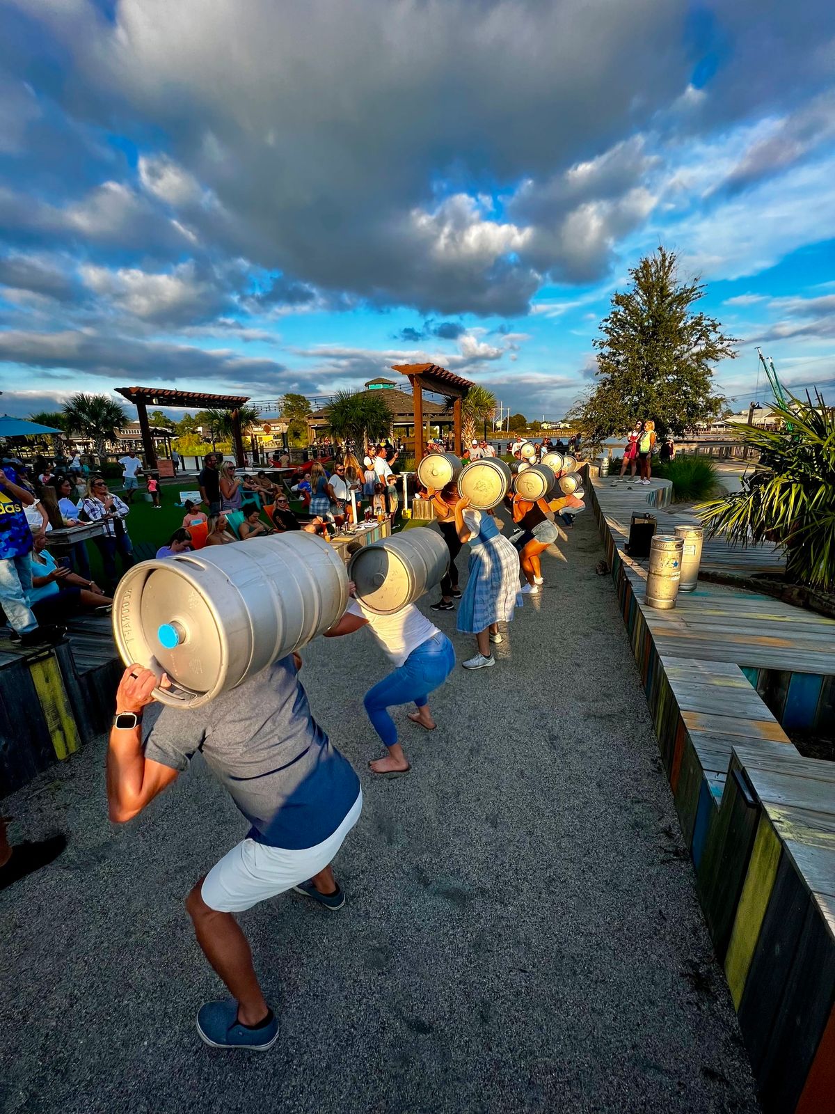 Keg Squatting Contest ?\ufe0f\u200d\u2642\ufe0f